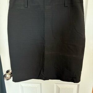 Larry Levine Black Pencil Skirt